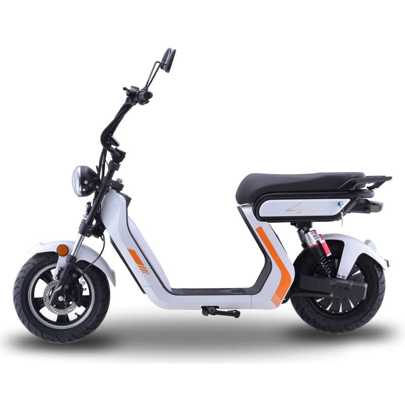 Lycke Retro 50 : Scooter électrique type Vespa avec carte grise